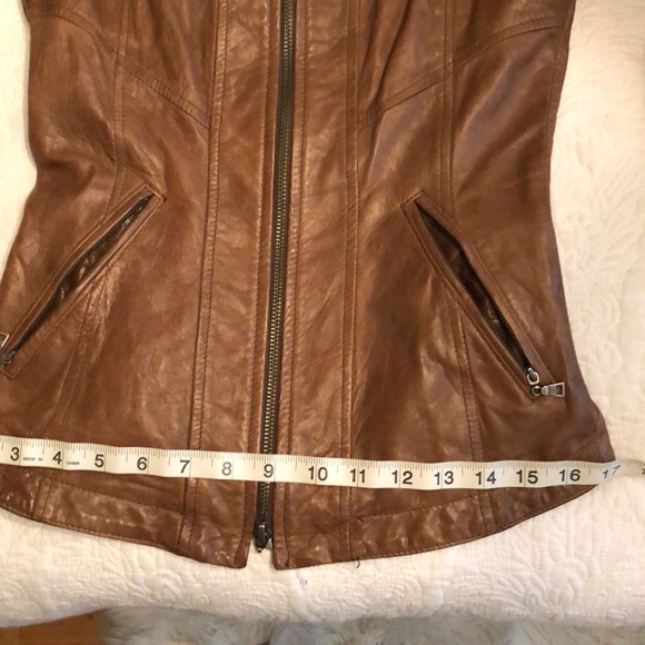 Danier leather jacket - Picture 12 of 14